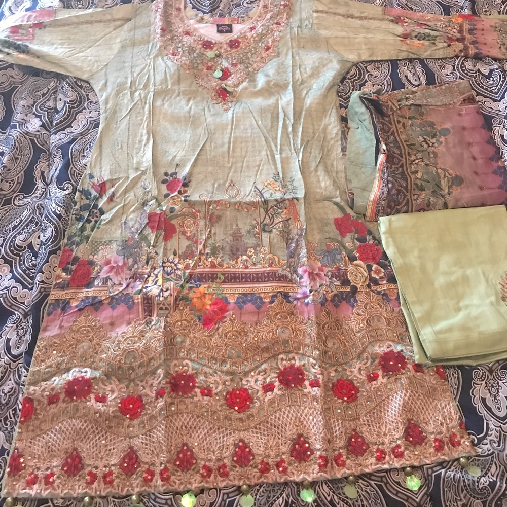 New Pakistani dress